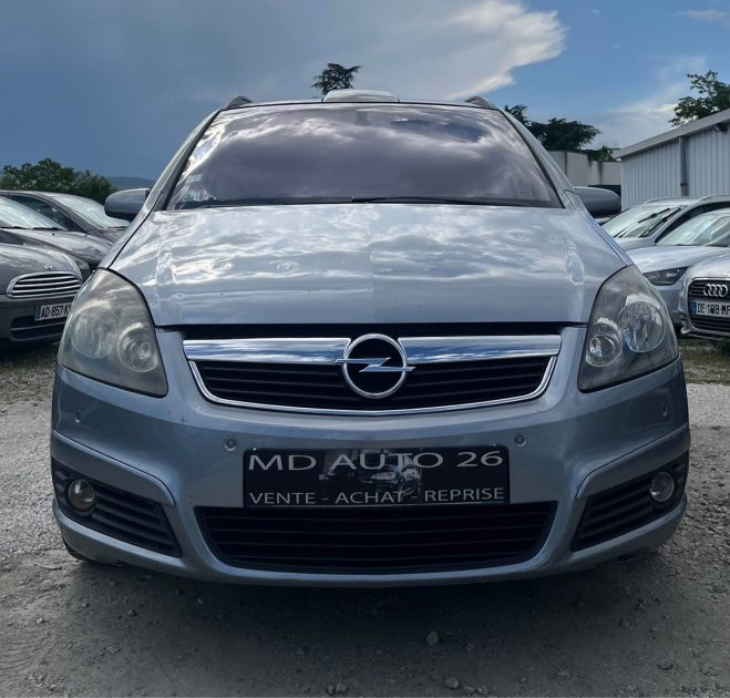 Opel Zafira 1.9 CDTI 150 Ch Boite Auto 