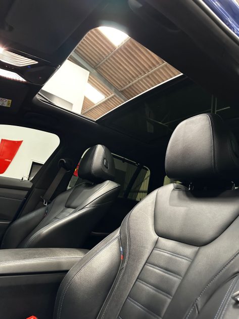 MAGNIFIQUE BMW SERIE 3 TOURING 320 DA 190 CH PACK M SPORT (SUIVI BMW, TOIT OUVRANT, HARMAN KARDON)