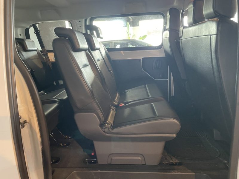 PEUGEOT TRAVELLER COMPACT 1.5 BLUE HDI 120 ACTIVE 9 Places