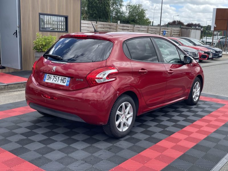 PEUGEOT 208 1.2L  82CV     GARANTIE 3/12 MOIS 2014