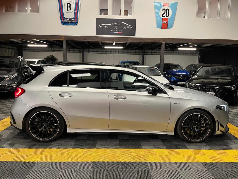 MAGNIFIQUE MERCEDES CLASSE A 35 AMG 306 CH (SUIVI MERCEDES, TOIT OUVRANT, SOBO BURMESTER, CARPLAY)