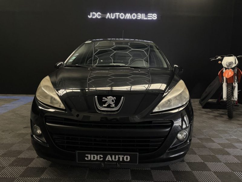 PEUGEOT 207 1.4 75ch EXECUTIVE 5P