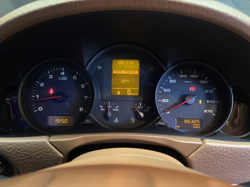 PORSCHE CAYENNE 3.2 250ch V6 