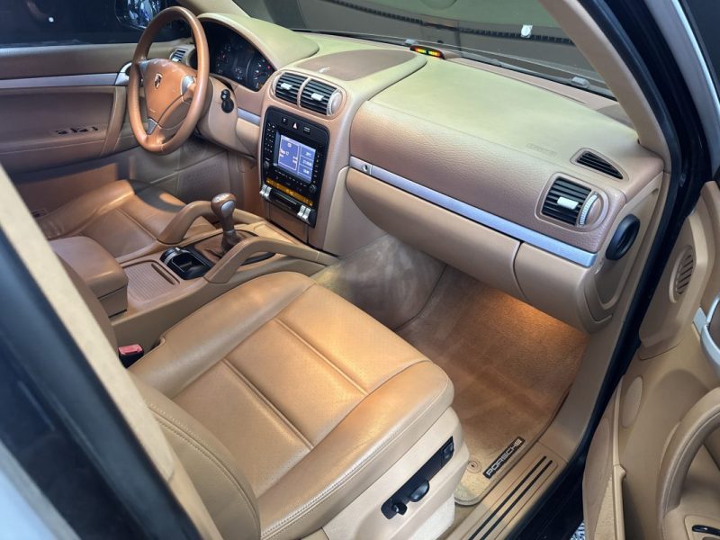 PORSCHE CAYENNE 3.2 250ch V6 