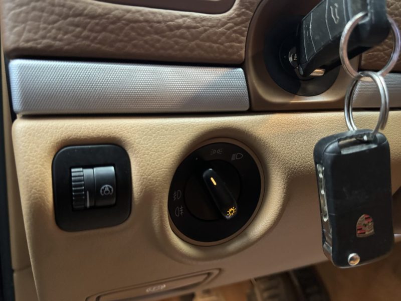 PORSCHE CAYENNE 3.2 250ch V6 