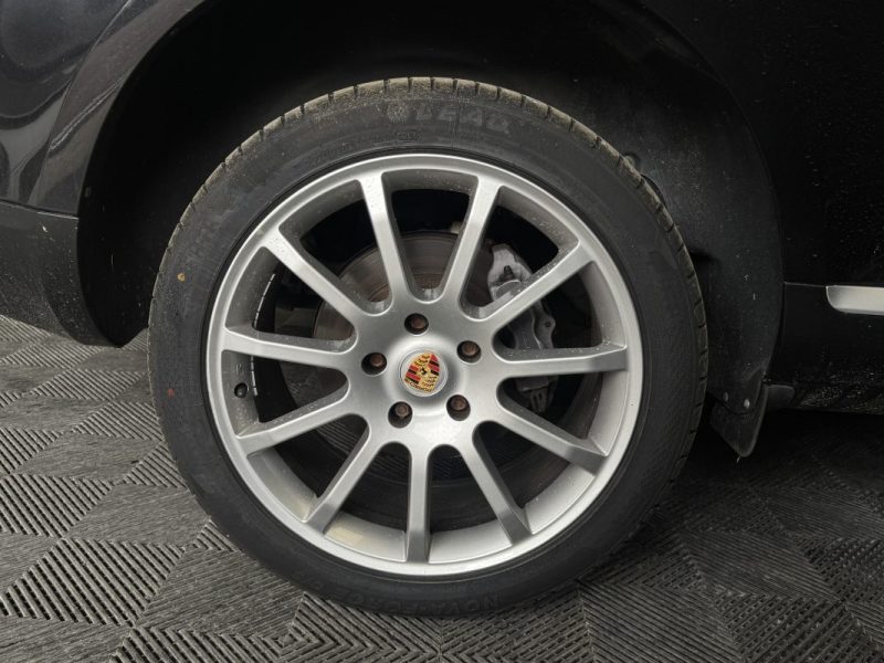 PORSCHE CAYENNE 3.2 250ch V6 