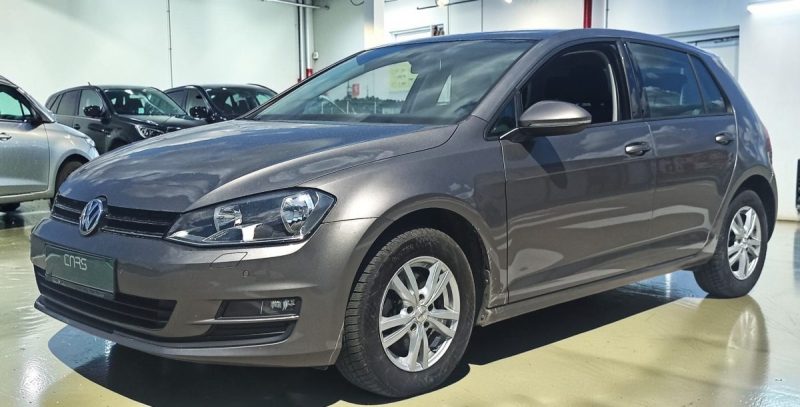 VOLKSWAGEN GOLF 1.6 TDI 4MOTION 5PORTES CONFORTLINE GARANTIE 6MOIS