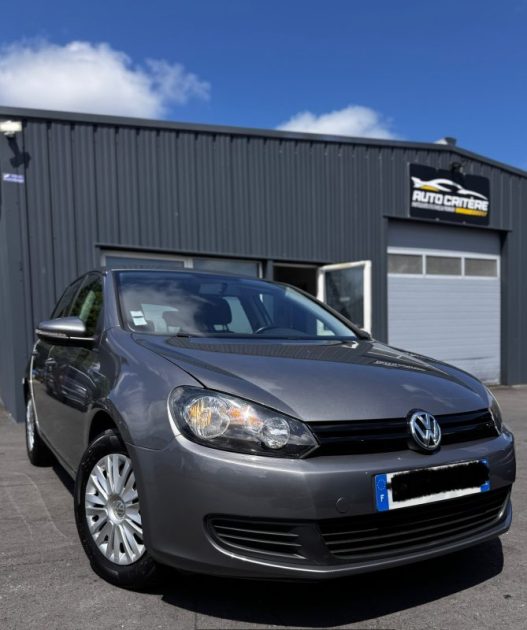 VOLKSWAGEN GOLF 1.6 TDI 105 TRENDLINE BLUEMOTION DSG 2011