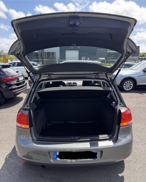 VOLKSWAGEN GOLF 1.6 TDI 105 TRENDLINE BLUEMOTION DSG 2011