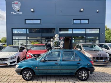 FORD FIESTA 1.3I 60 CH CTX FINITION NEWPORT 