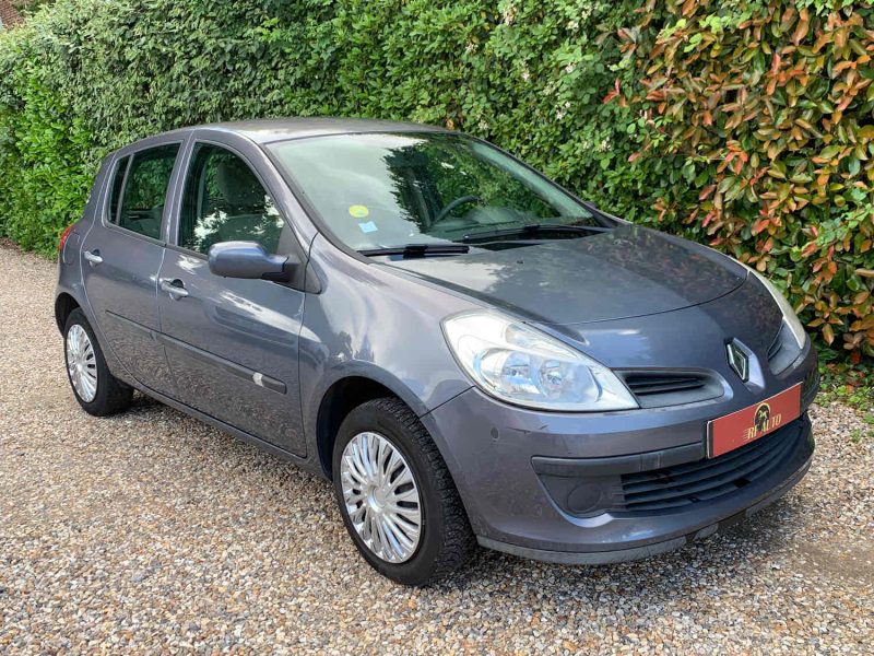 RENAULT CLIO CONFORT DYNAMIQUE 1.2 16V 2007