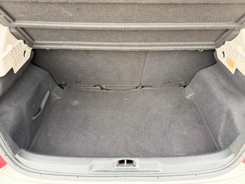 Peugeot 207 1.4e Urban 75ch - Clim –  Idéale Jeune Conducteur – Révisée – Garantie 6 Mois