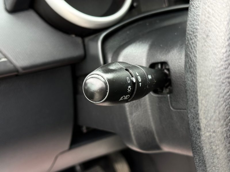 Peugeot 207 1.4e Urban 75ch - Clim –  Idéale Jeune Conducteur – Révisée – Garantie 6 Mois