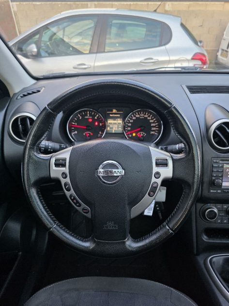 NISSAN QASHQAI 1.5 DCI 110 Connect Edition