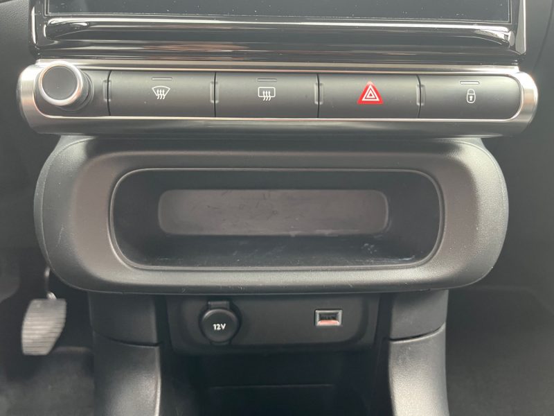 CITROEN C3 1.2 PURETECH 83CV SHINE CARPLAY - SUIVI COMPLET  - DISTRIBUTION NEUVE - GARANTIE 12 MOIS 