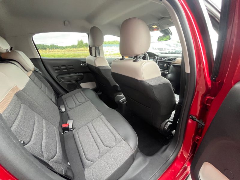 CITROEN C3 1.2 PURETECH 83CV SHINE CARPLAY - SUIVI COMPLET  - DISTRIBUTION NEUVE - GARANTIE 6 mois 
