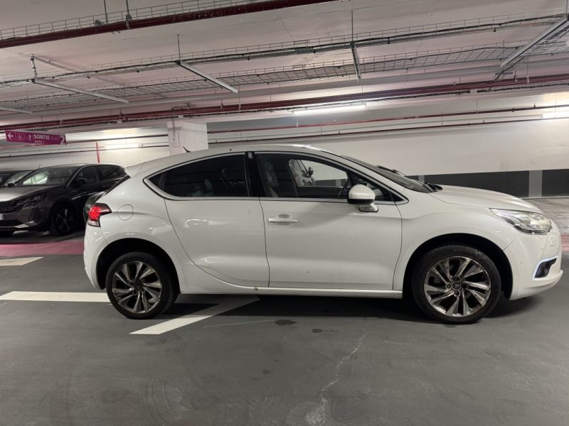 CITROEN DS4  2011 1.6 hdi 115 cv So chic