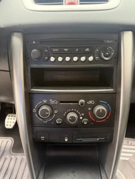 PEUGEOT 207 CC 1.6 PREMIUN 2011 - 72 150Kms - Parfait Etat - Premier Main - SUIVIT PEUGEOT
