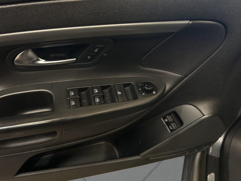 VOLKSWAGEN EOS 1.4 TSI 160 CV