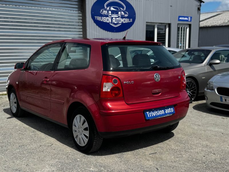 VOLKSWAGEN POLO 1.4 75CH ESSENCE 2002