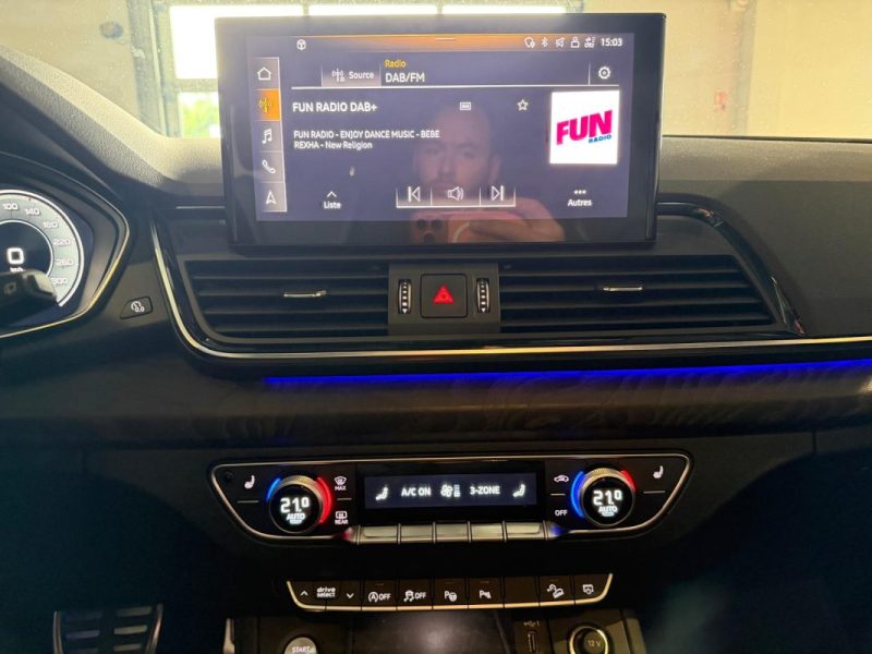 AUDI Q5 Q5  AVUS 35 TDI 163 S TRONIC 7 / TOIT OUVRANT / MATRIX LED / ATTELAGE / SIEGES SPORT / SIEGES CHAUFFANTS 