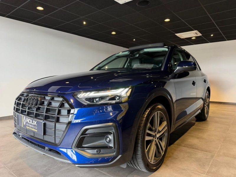 AUDI Q5 Q5  AVUS 35 TDI 163 S TRONIC 7 / TOIT OUVRANT / MATRIX LED / ATTELAGE / SIEGES SPORT / SIEGES CHAUFFANTS 