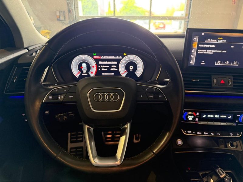 AUDI Q5 Q5  AVUS 35 TDI 163 S TRONIC 7 / TOIT OUVRANT / MATRIX LED / ATTELAGE / SIEGES SPORT / SIEGES CHAUFFANTS 