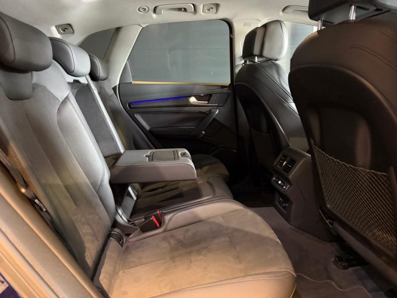 AUDI Q5 Q5  AVUS 35 TDI 163 S TRONIC 7 / TOIT OUVRANT / MATRIX LED / ATTELAGE / SIEGES SPORT / SIEGES CHAUFFANTS 