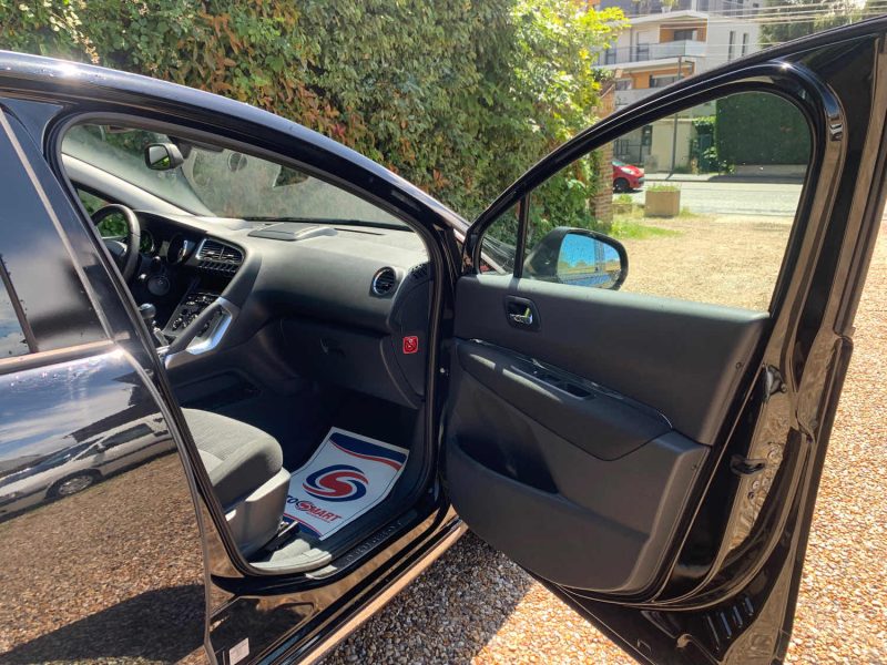 PEUGEOT 3008 1.6 HDI 16V 110 FELINE 2010
