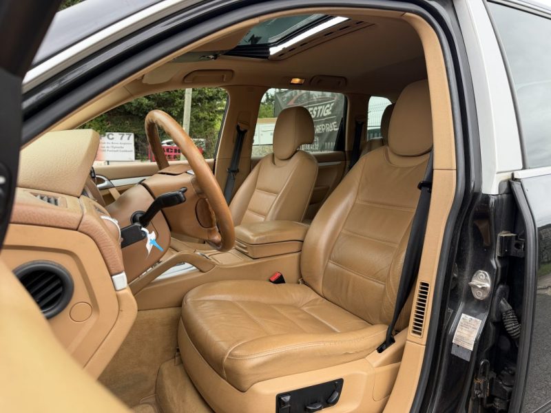 PORSCHE CAYENNE 3,2L 250 CV Paiement 4X ou 10X Possible