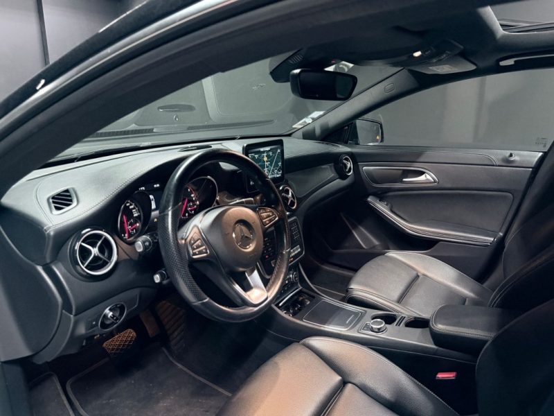 MERCEDES-BENZ CLA 200 d W117 136ch Fascination 7G-DCT