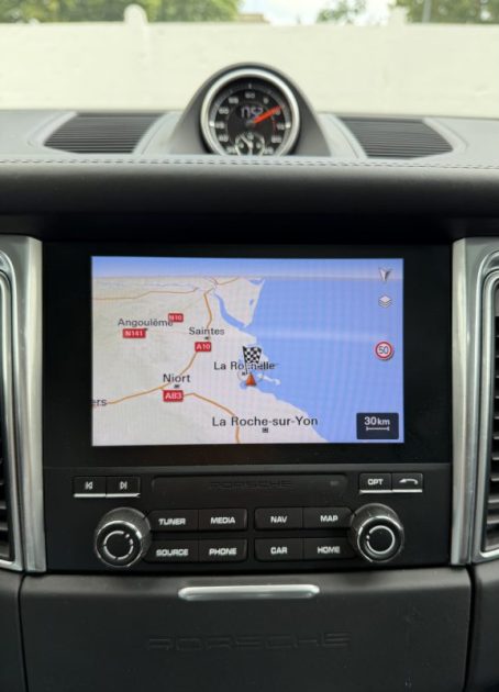 PORSCHE MACAN (2) 3.6 440 CV TURBO PACK PERFORMANCE / CARBONE / TOIT OUVRANT CAMERA 360  GARANTIE 6 MOIS 