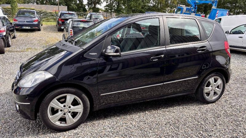 MERCEDES BENZ CLASSE A  180 2.0 CDI 2009
