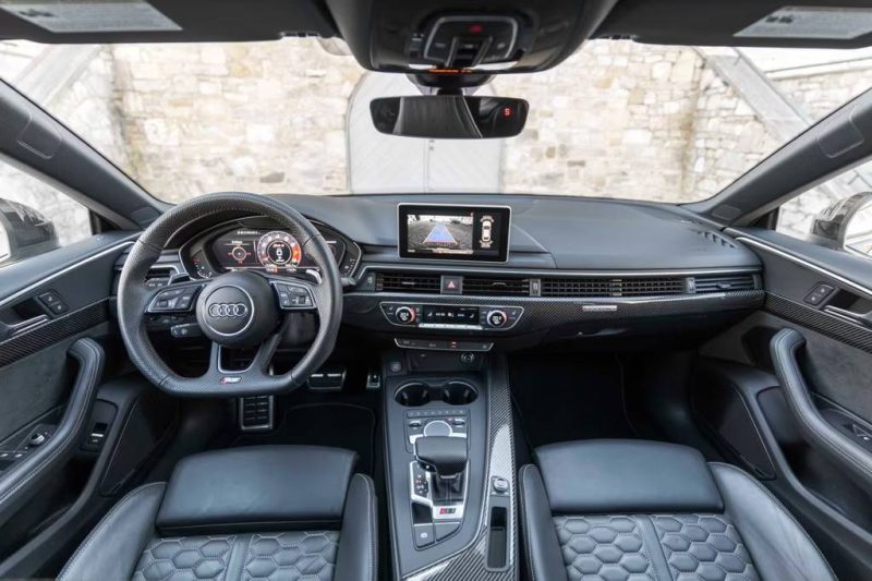 AUDI RS5 SPORTBACK QUATTRO / B&O / TOIT PANO / SIÈGES MASSAGE / RS SPORT 2020