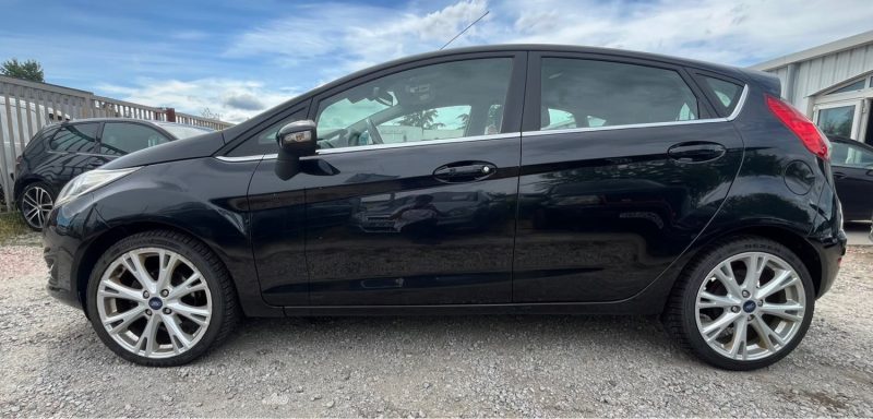 Ford Fiesta 1.0 Ecoboost 125 Ch Titanium Garantie 
