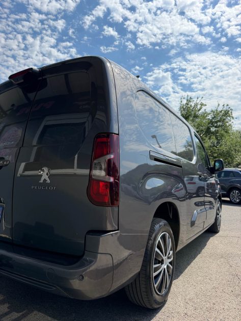 Peugeot Partner Asphalt L2 130 HDI EAT8 – Révisé, Garantie incluse, Première main