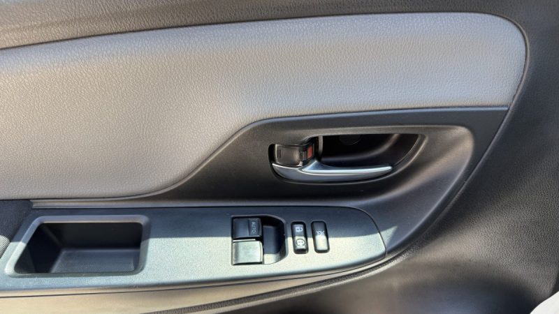TOYOTA YARIS 1.5 VVTI 110 FRANCE CONNECT 2019
