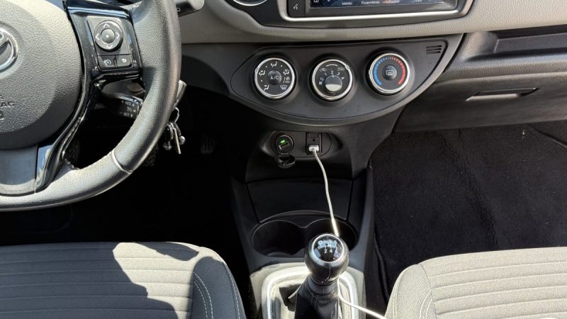TOYOTA YARIS 1.5 VVTI 110 FRANCE CONNECT 2019