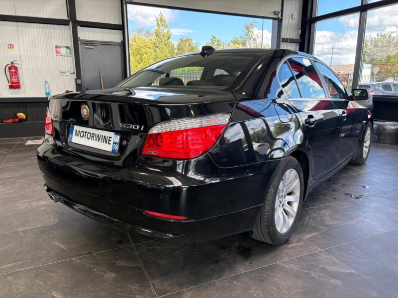 🔹 BMW Série 5 530I 3.0 272Ch(N53)🛋️ Intérieur cuir❄️ Climatisation📡 Radar de recul avant & arrièr