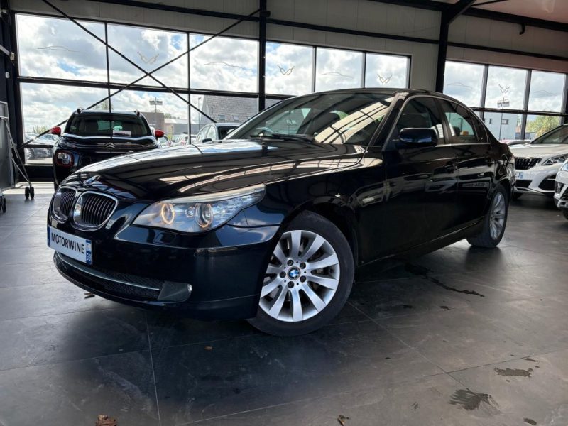 🔹 BMW Série 5 530I 3.0 272Ch(N53)🛋️ Intérieur cuir❄️ Climatisation📡 Radar de recul avant & arrièr