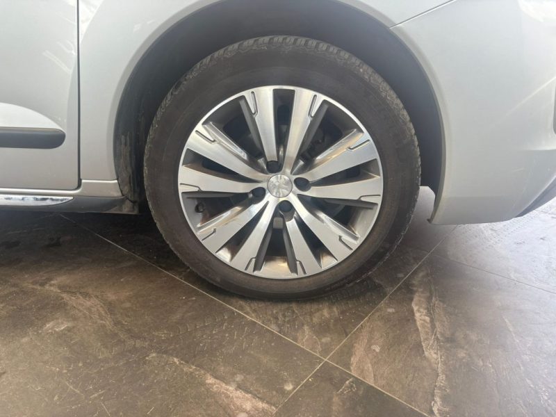 🔹 PEUGEOT 3008 1.6 BlueHDi 116 ch Allure - 🌤️ Toit panoramique ✨ Jantes alliage 