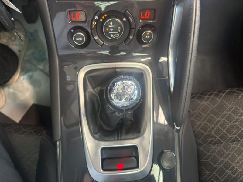 🔹 PEUGEOT 3008 1.6 BlueHDi 116 ch Allure - 🌤️ Toit panoramique ✨ Jantes alliage 