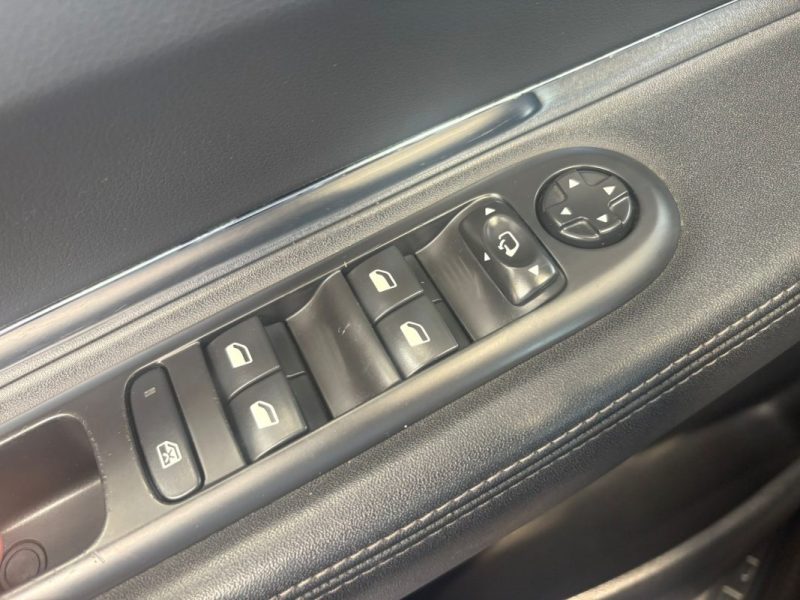 🔹 PEUGEOT 3008 1.6 BlueHDi 116 ch Allure - 🌤️ Toit panoramique ✨ Jantes alliage 