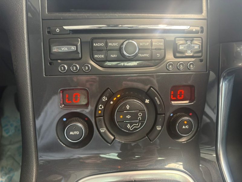 🔹 PEUGEOT 3008 1.6 BlueHDi 116 ch Allure - 🌤️ Toit panoramique ✨ Jantes alliage 