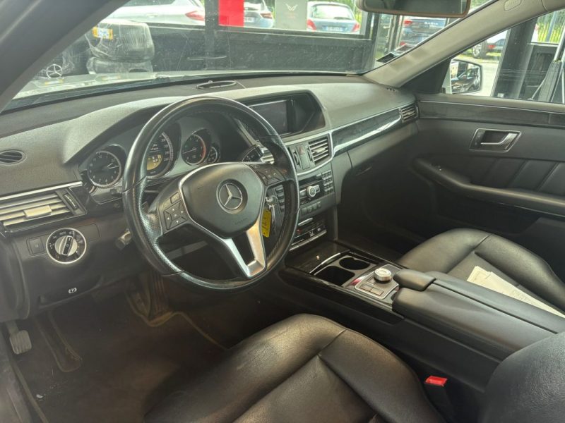 🔹 Mercedes Classe E 250 2.2 CDI 204Ch🛋️cuir📡 Radar de recul❄️ Climatisation🛡️ Garantie 6 mois