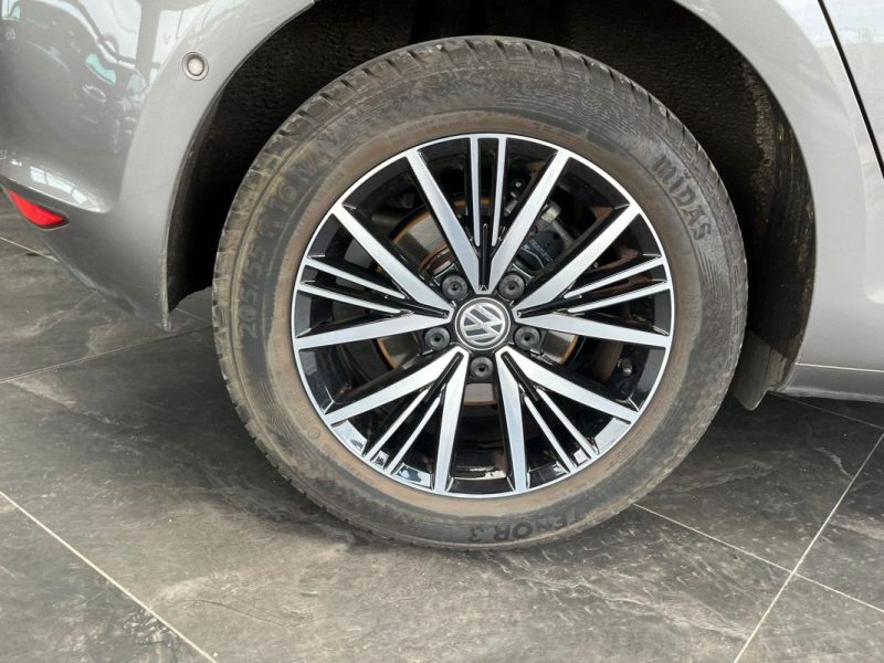 🚗 Volkswagen Golf 7 1.2 TSI 110Ch - 1ère Main - Radar de recul 📡 - Clim ❄️ - Garantie 🛡️