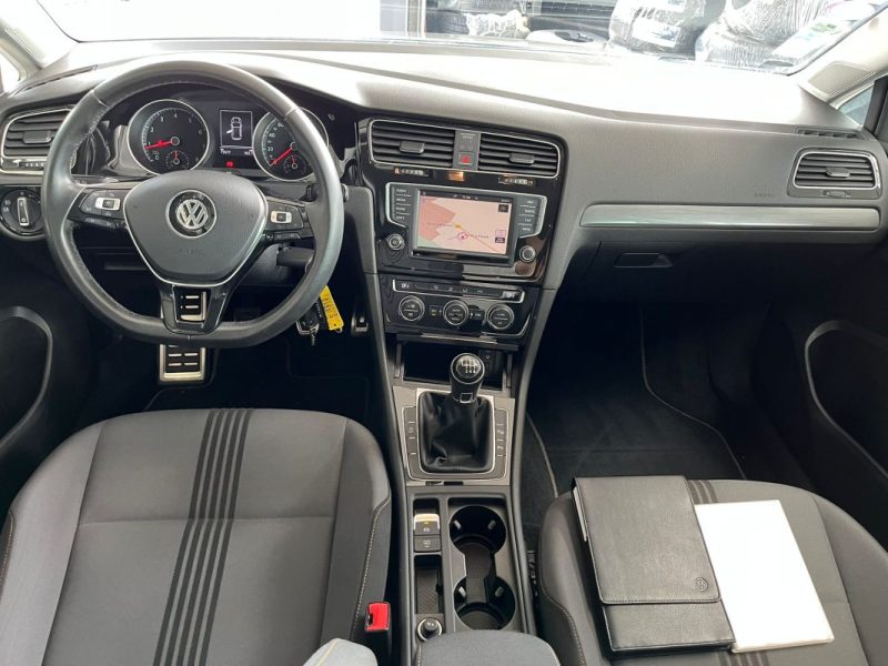 🚗 Volkswagen Golf 7 1.2 TSI 110Ch - 1ère Main - Radar de recul 📡 - Clim ❄️ - Garantie 🛡️
