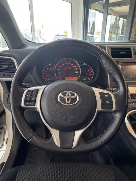 TOYOTA VERSO-S 90CV D-4D ACTIVE - SMART ENTRY - Garantie 12 mois ou 15.000km - Entièrement Révisé