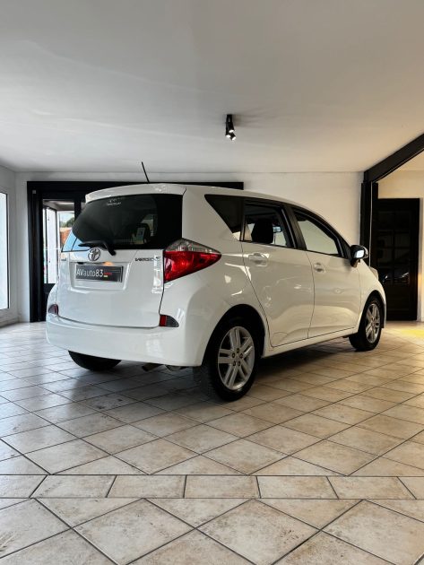 TOYOTA VERSO-S 90CV D-4D ACTIVE - SMART ENTRY - Garantie 12 mois ou 15.000km - Entièrement Révisé