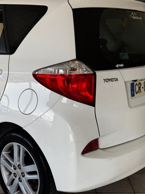 TOYOTA VERSO-S 90CV D-4D ACTIVE - SMART ENTRY - Garantie 12 mois ou 15.000km - Entièrement Révisé